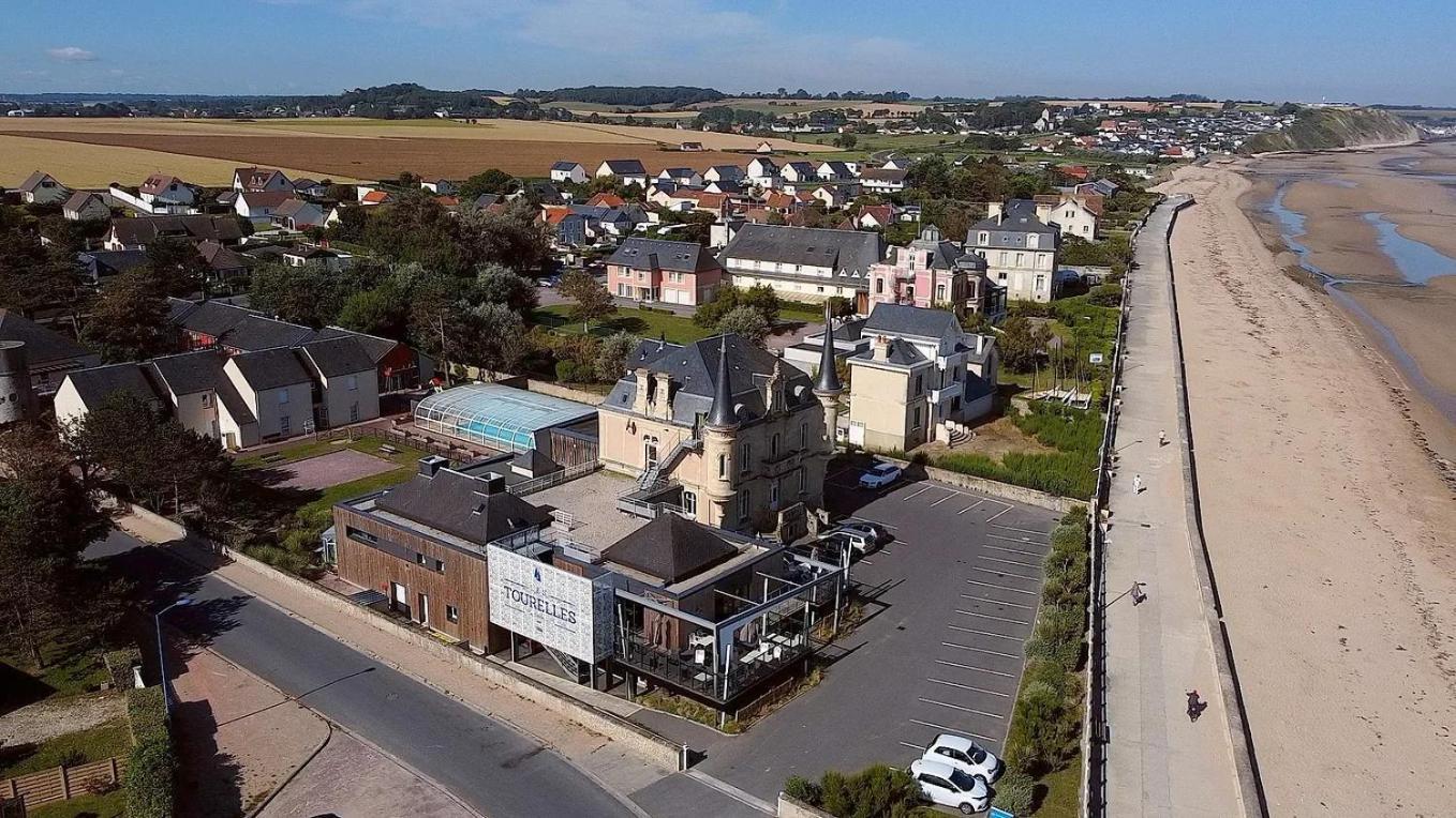 Les Tourelles Village De Vacances Asnelles Exterior photo